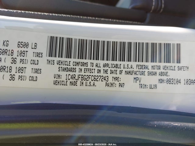 1C4RJFBG2FC627243 Jeep Grand Cherokee Limited