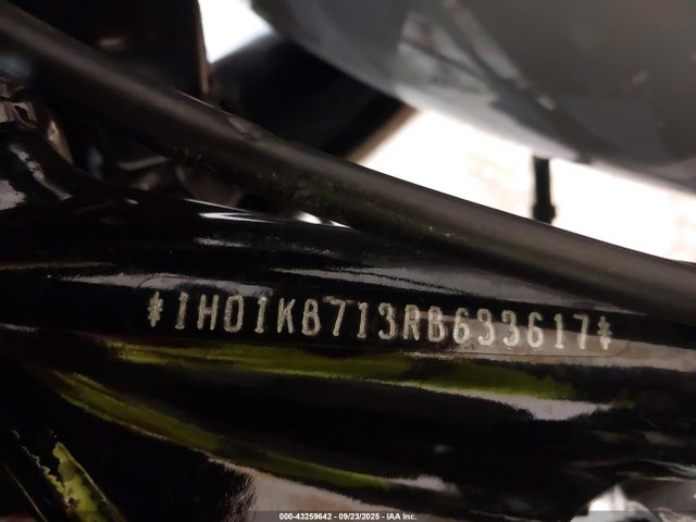 2024 HARLEY-DAVIDSON FLHX 1HD1KB713RB633617 Photo 9