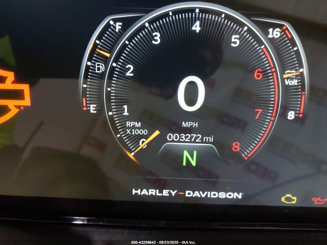 2024 HARLEY-DAVIDSON FLHX 1HD1KB713RB633617 Photo 6