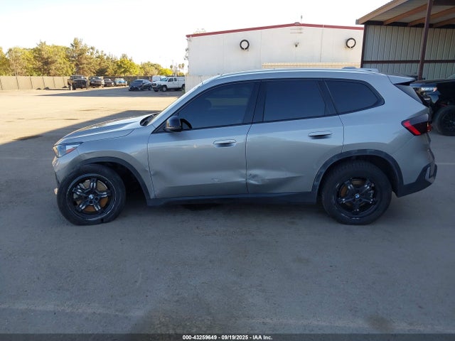 WBX73EF04P5X15499 BMW X1