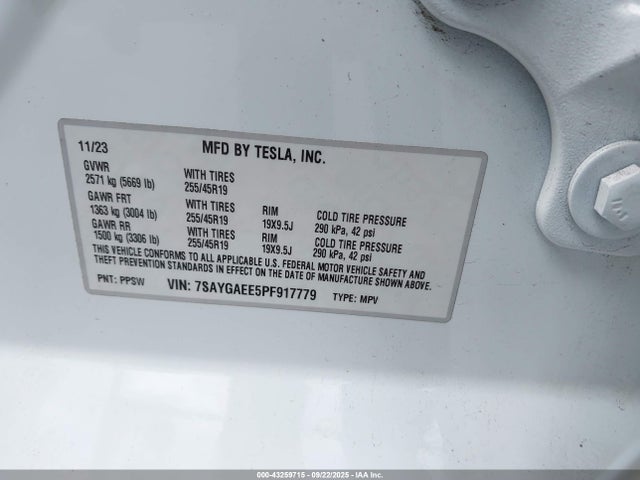 2023 TESLA MODEL Y 7SAYGAEE5PF917779 Photo 8