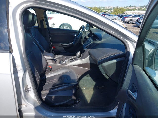 Ford 2014 2014 1FADP3K27EL314253 Image 5
