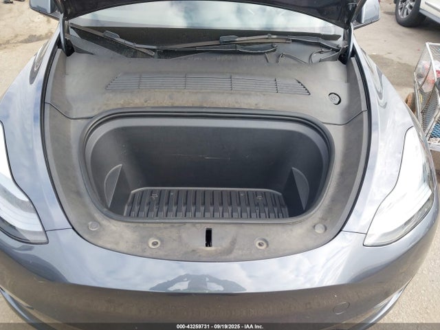 2023 TESLA MODEL Y 7SAYGDEF2PF864243 Photo 9