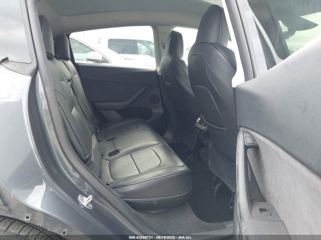 2023 TESLA MODEL Y 7SAYGDEF2PF864243 Photo 7