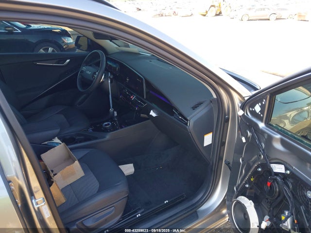 KNDCR3L1XR5081999 KIA Niro Ev Wind