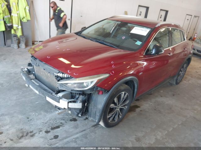 2017 INFINITI QX30 SJKCH5CR1HA034061 Photo 1