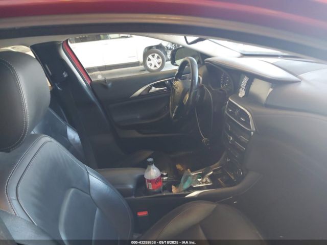 2017 INFINITI QX30 SJKCH5CR1HA034061 Photo 4