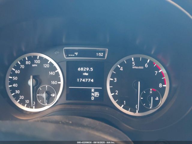 2017 INFINITI QX30 SJKCH5CR1HA034061 Photo 6