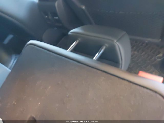 2017 INFINITI QX30 SJKCH5CR1HA034061 Photo 7