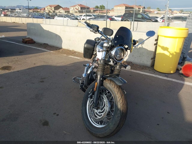 SMTD46HL1NTAF2508 Triumph Motorcycle Bonneville