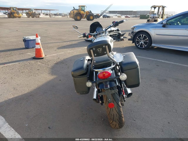 SMTD46HL1NTAF2508 Triumph Motorcycle Bonneville