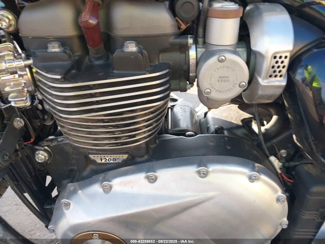 SMTD46HL1NTAF2508 Triumph Motorcycle Bonneville