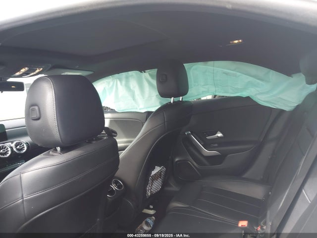 W1K3G4EB0LJ209186 Mercedes-Benz A 220