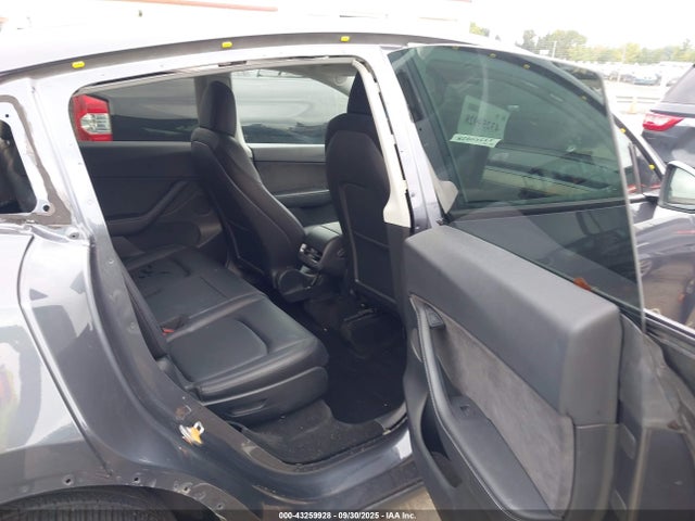 2021 TESLA MODEL Y 5YJYGAEE0MF299151 Photo 7