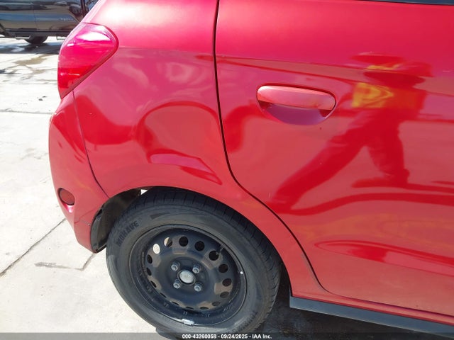 Mitsubishi Mirage 2015 ML32A3HJ8FH003987 Image 17