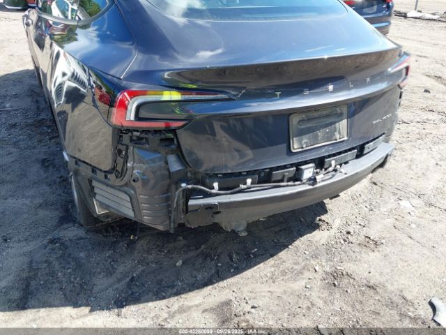 2025 TESLA MODEL 3 5YJ3E1EB3SF902449 Photo 5