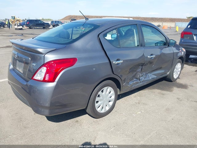 3N1CN7AP2JL844888 Nissan 2018
