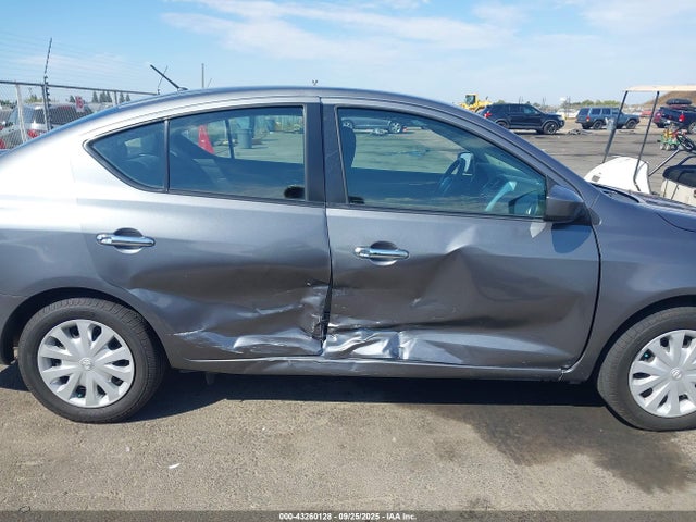 3N1CN7AP2JL844888 Nissan 2018
