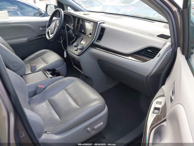 5TDYK3DC5FS681538 Toyota 2gr-fks