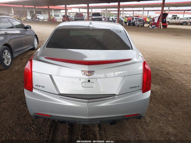1G6AE5SX8F0121397 Cadillac ltg