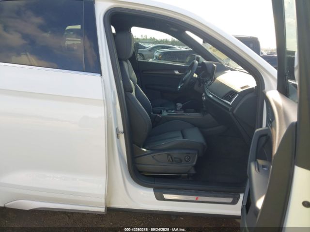 2024 AUDI Q5 SPORTBACK WA14AAFY3R2149807 Photo 4