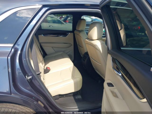 2018 CADILLAC XT5 1GYKNBRS4JZ207489 Photo 7