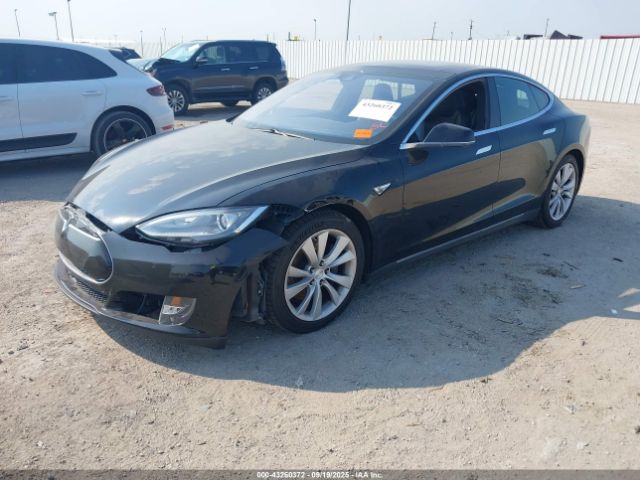 2015 TESLA MODEL S 5YJSA1E24FF115586 Photo 1