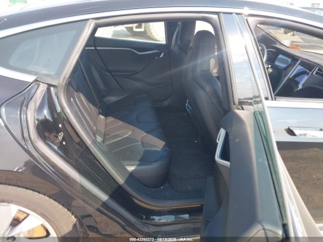 2015 TESLA MODEL S 5YJSA1E24FF115586 Photo 7