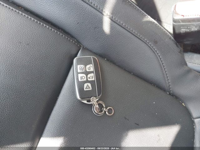 2016 JAGUAR XF SAJBD4BV3GCY24372 Photo 10