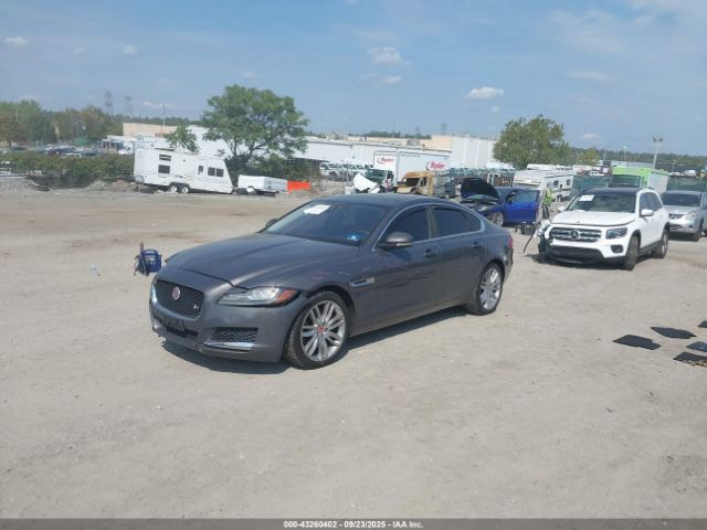 2016 JAGUAR XF SAJBD4BV3GCY24372 Photo 1