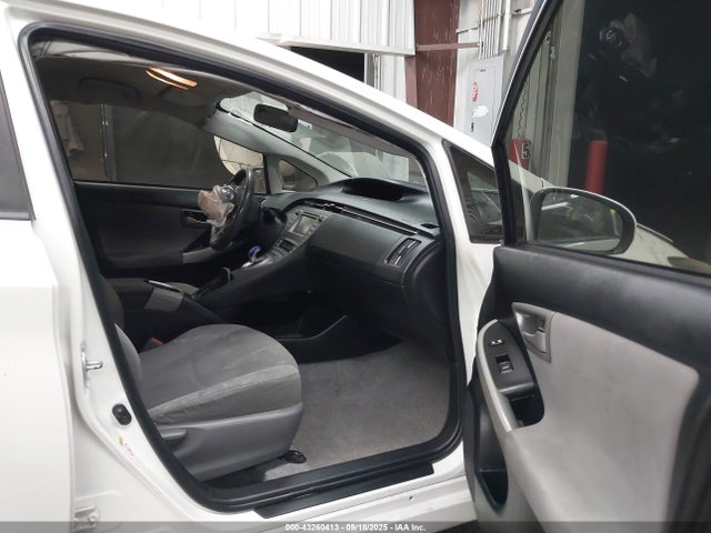 Toyota 2zr-fxe+3jm 2014 JTDKN3DU1E1749111 Image 5