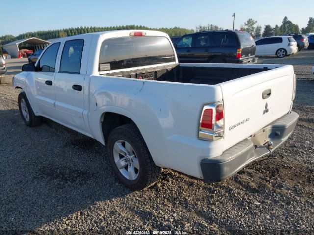 2007 MITSUBISHI RAIDER 1Z7HC28K97S174289 Photo 2