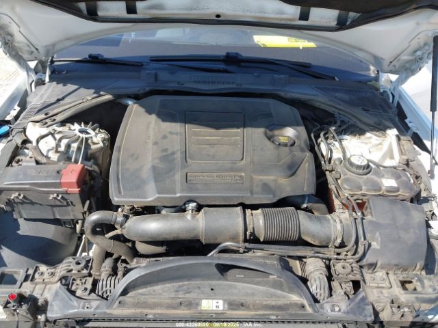 2018 JAGUAR XE SAJAR4FX7JCP35825 Photo 9