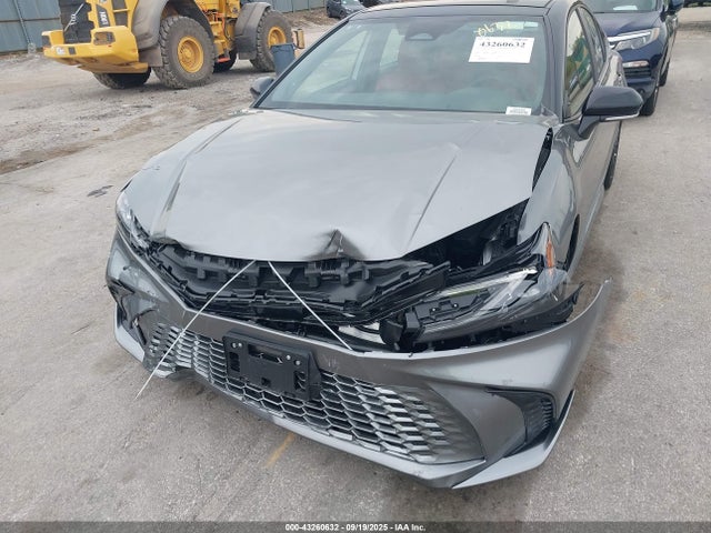 4T1DBADK8SU538711 Toyota CAMRY XSE