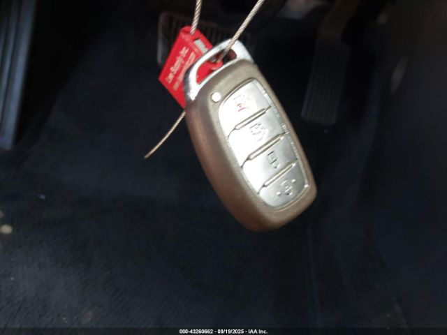 2019 HYUNDAI IONIQ HYBRID KMHC65LC1KU164640 Photo 10