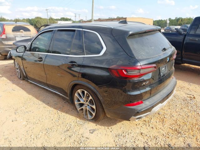 2023 BMW X5 5UXCR4C06P9R03067 Photo 2