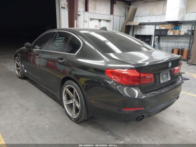 2017 BMW 530I WBAJA5C34HWA35511 Photo 2