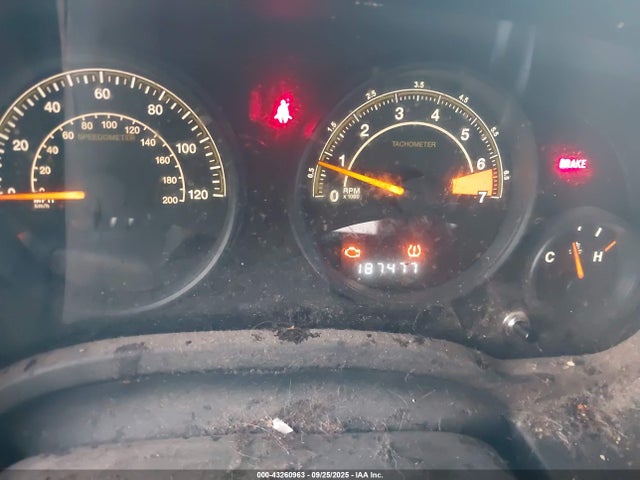 Jeep 2015 2015 1C4NJPBA6FD179356 Image 7
