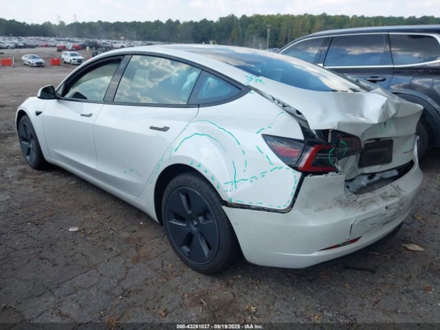 2022 TESLA MODEL 3 5YJ3E1EBXNF192681 Photo 2