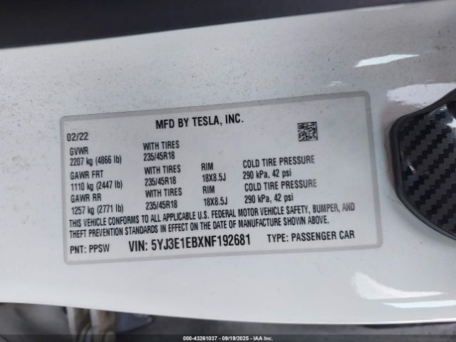 2022 TESLA MODEL 3 5YJ3E1EBXNF192681 Photo 8