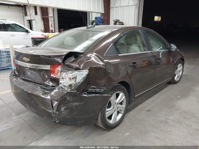 1G1P75SZ7F7215841 Chevrolet luz