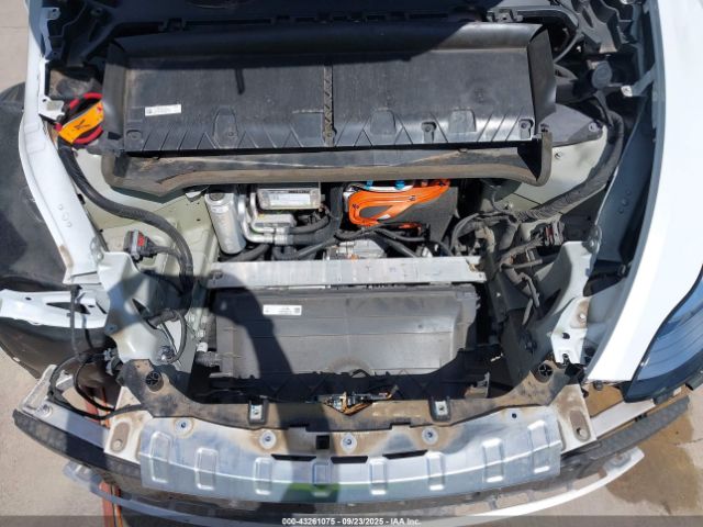 2023 TESLA MODEL Y 7SAYGDEE6PA078790 Photo 9