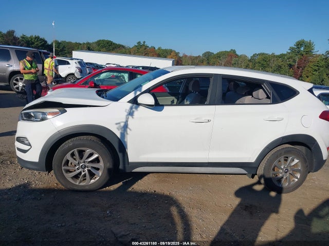 Hyundai TUCSON SE 2017 KM8J3CA46HU517852 Image 14