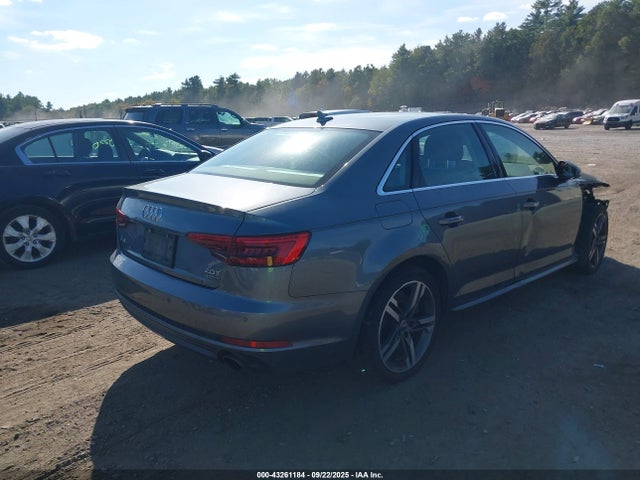 2017 AUDI A4 WAUENAF45HN063954 Photo 3