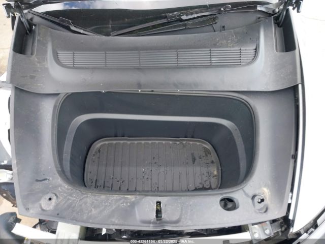 2026 TESLA MODEL Y 7SAYGDEE9TA455316 Photo 9