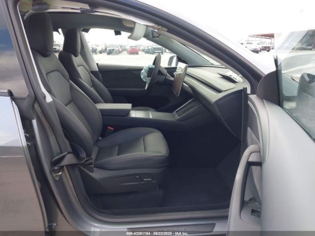 2026 TESLA MODEL Y 7SAYGDEE9TA455316 Photo 4