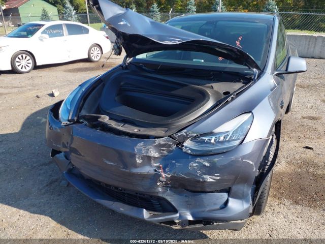 2023 TESLA MODEL Y 7SAYGDEE1PA119472 Photo 5