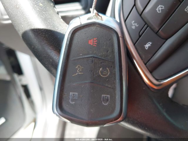 2021 CADILLAC XT5 1GYKNAR48MZ128813 Photo 10