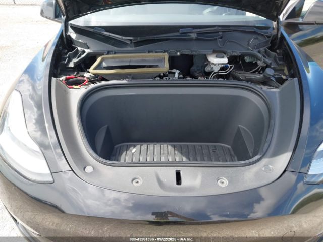 2021 TESLA MODEL Y 5YJYGAEE8MF207493 Photo 9