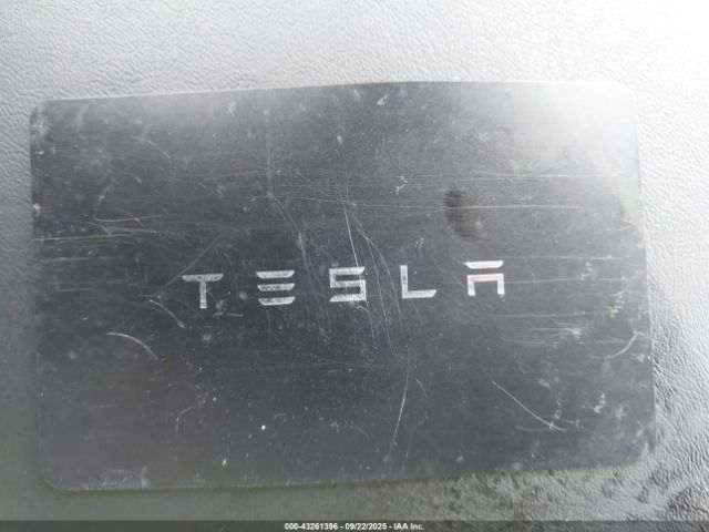 2021 TESLA MODEL Y 5YJYGAEE8MF207493 Photo 10
